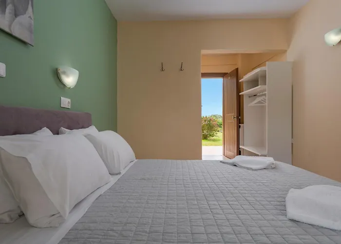 Julia Hotel Fourka