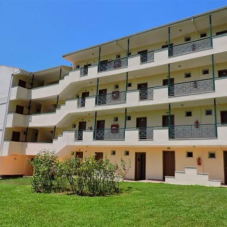 Julia Hotel 2*