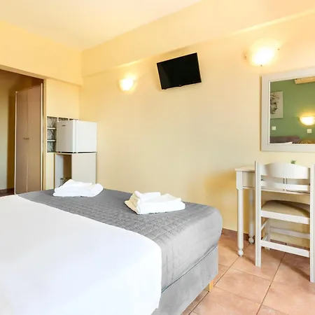 Julia Hotel Fourka