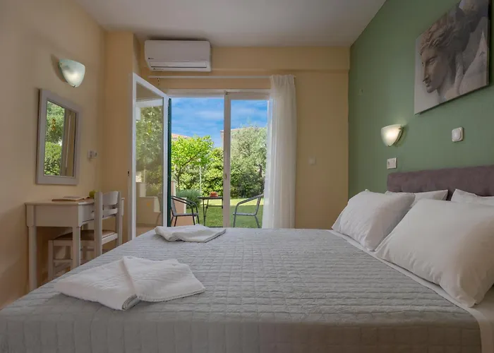 Julia Hotel Fourka