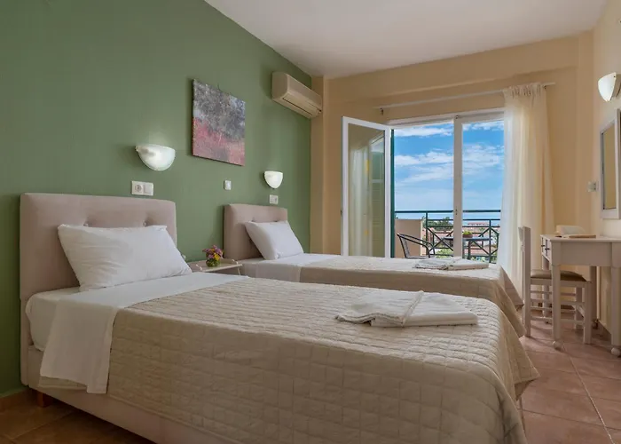 Hotel Julia 2*
